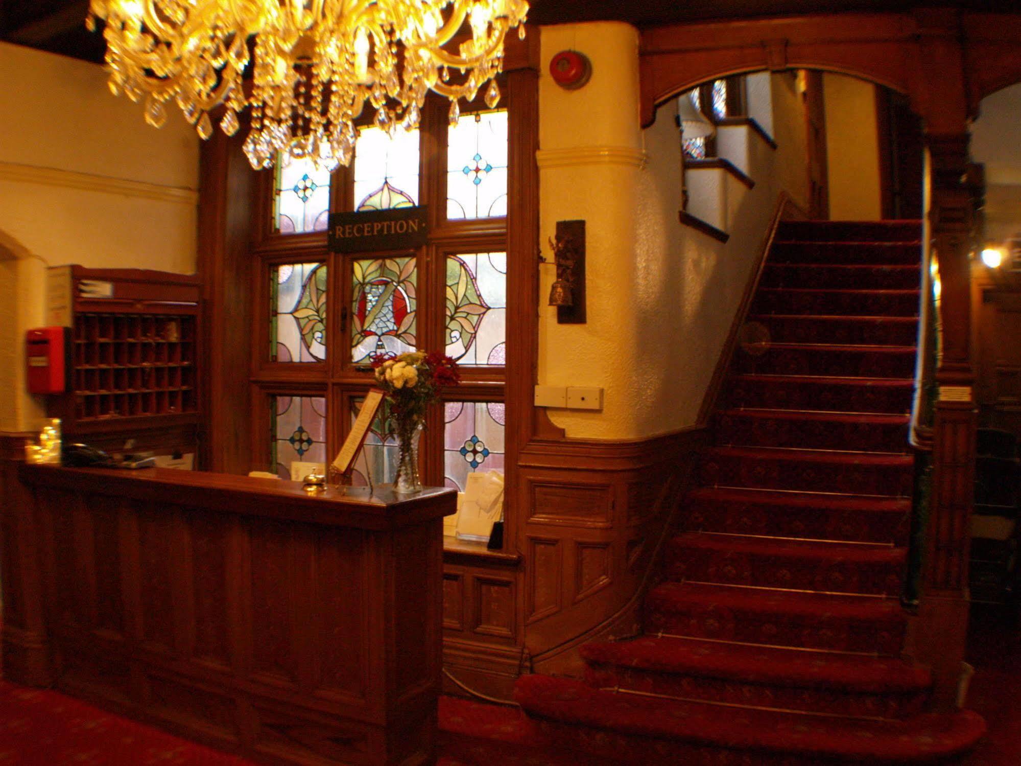 Normanhurst Hotel Sale Exteriör bild